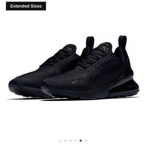 Women’s Black Nike 270s